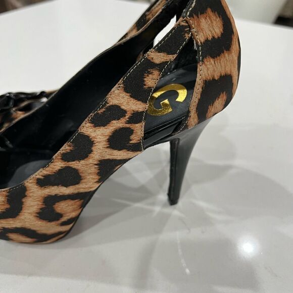 Guess Bow High Heels Leopard - Picture 11 of 14
